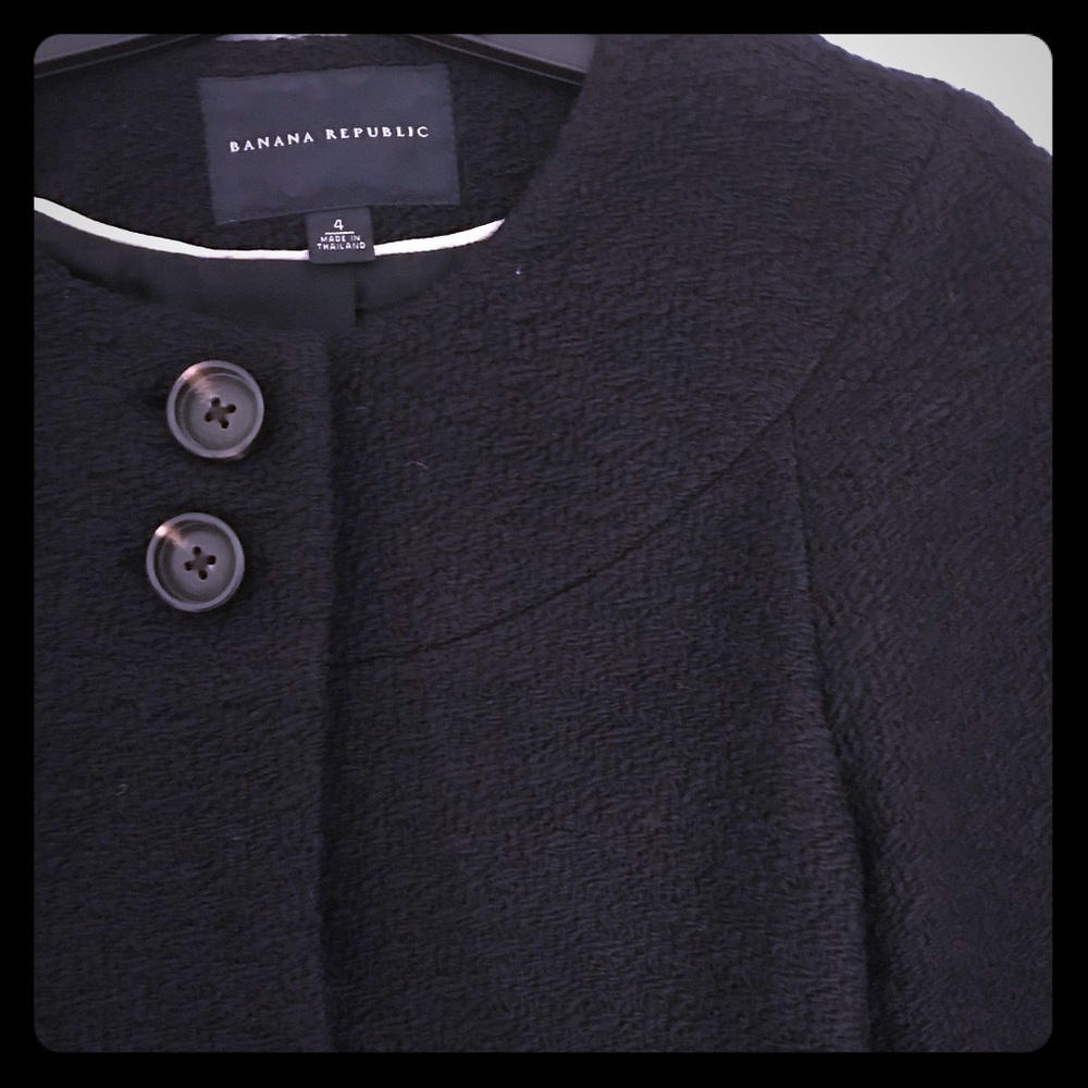 Black Banana Republic, wool, cropped, swing blazer
